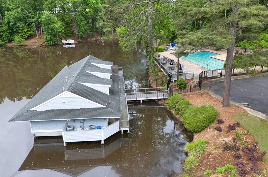 505 Hbr Dr, Atlanta GA  30328-2736 exterior