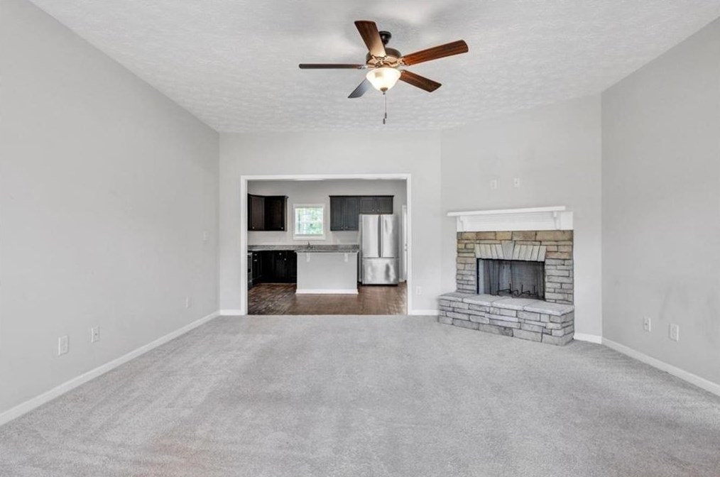 146 Edgemont Ct, Lagrange, GA 30240