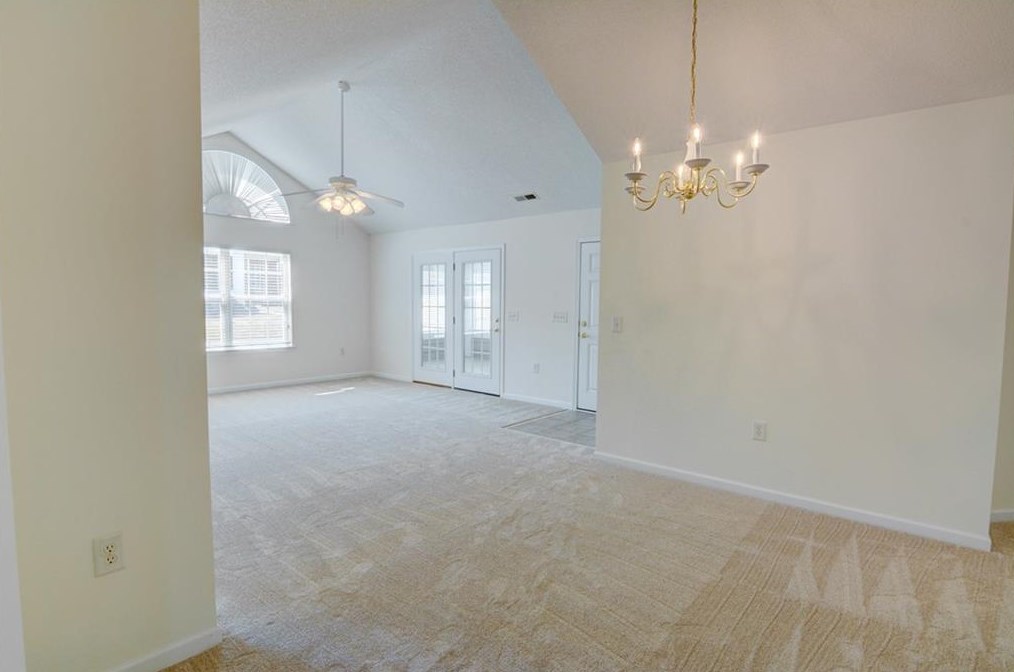 3027 Orch Rdg Cir, Duluth GA 30096-7420 exterior