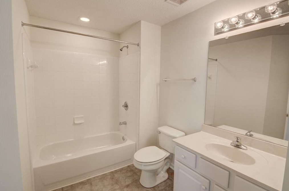 3027 Orch Rdg Cir, Duluth GA 30096-7420 exterior