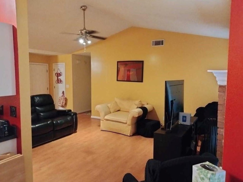 975 Fox Valley Trail, Stone Mountain, GA 30088