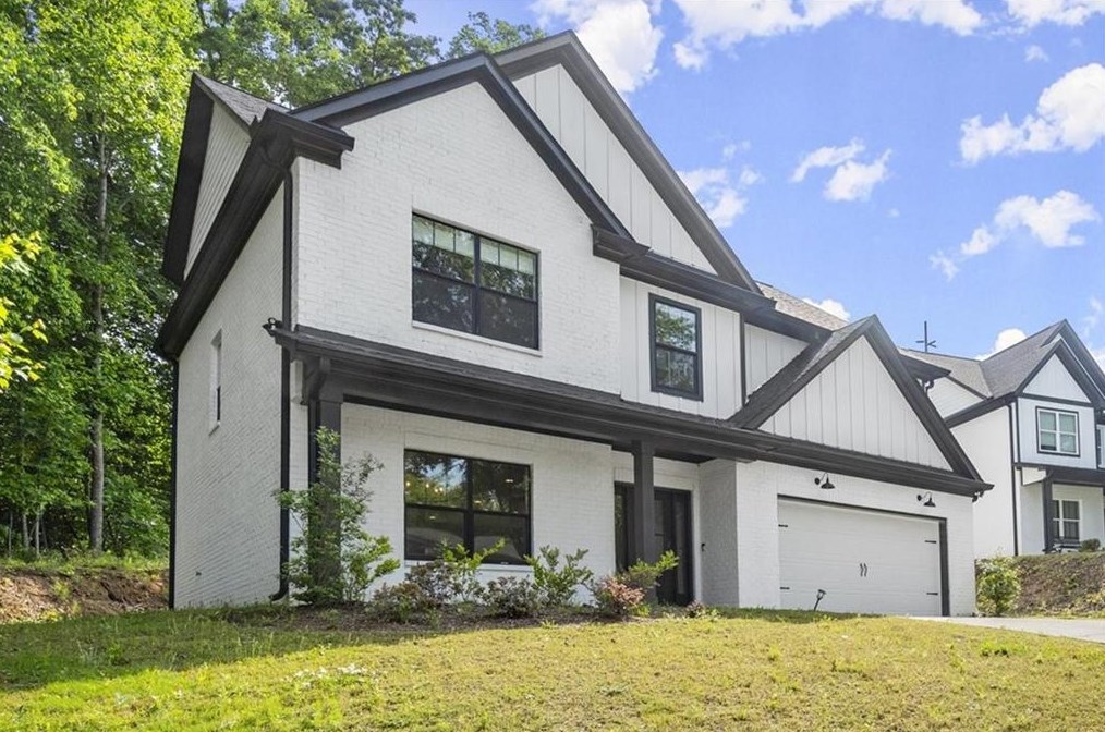 180 Drake St, Buford, GA 30518