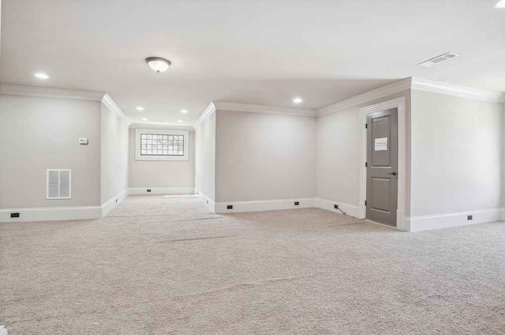 1121 Wimberly Rd, Atlanta GA  30319-2636 exterior