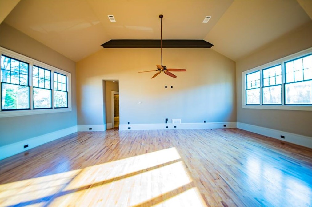 1121 Wimberly Rd, Atlanta GA  30319-2636 exterior