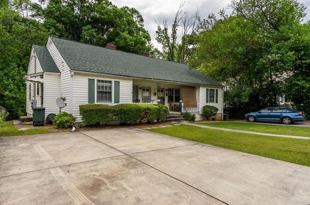 279 Lakewood Dr, Marietta, GA 30060-2256