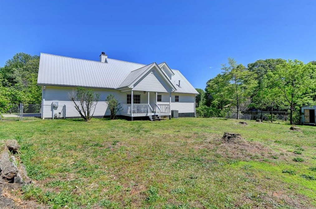 3121 Sardis Rd, Gainesville GA 30506-2013 exterior