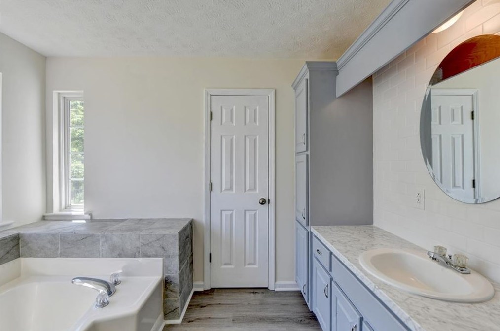 3121 Sardis Rd, Gainesville GA 30506-2013 exterior