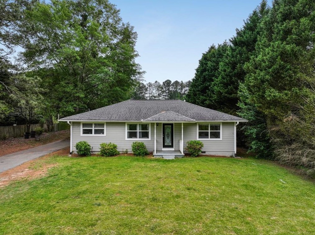 1197 Chatham Rd, Buford, GA 30518-4903