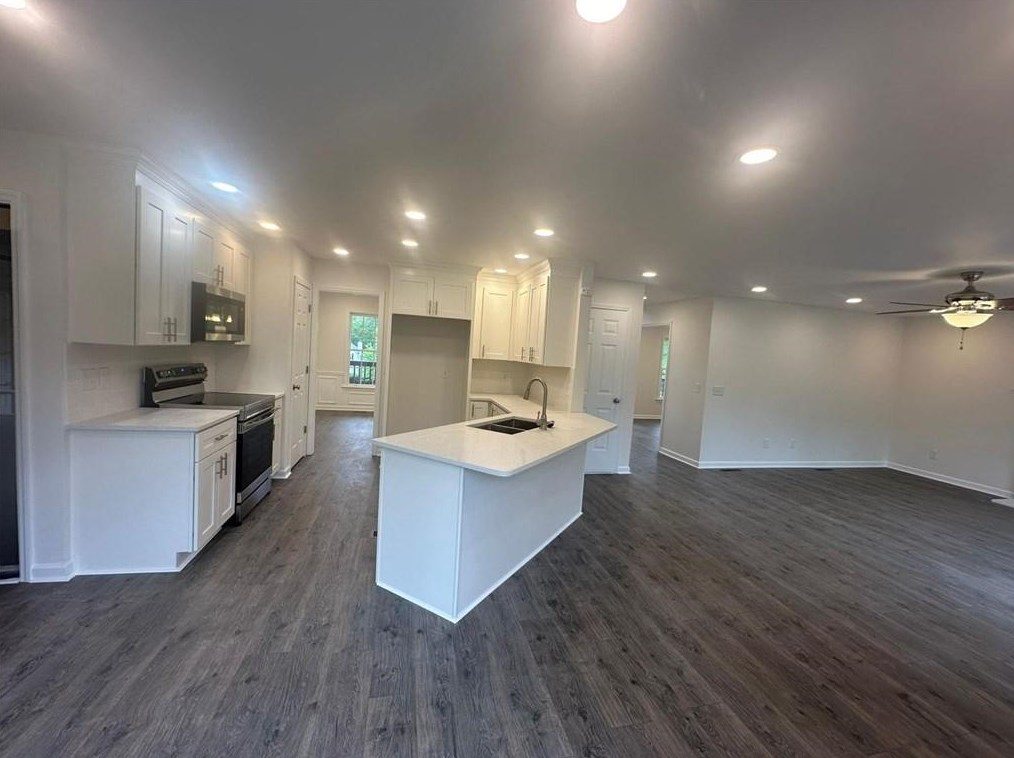 41 Cherokee Hills Dr, Rydal, GA 30171-1686