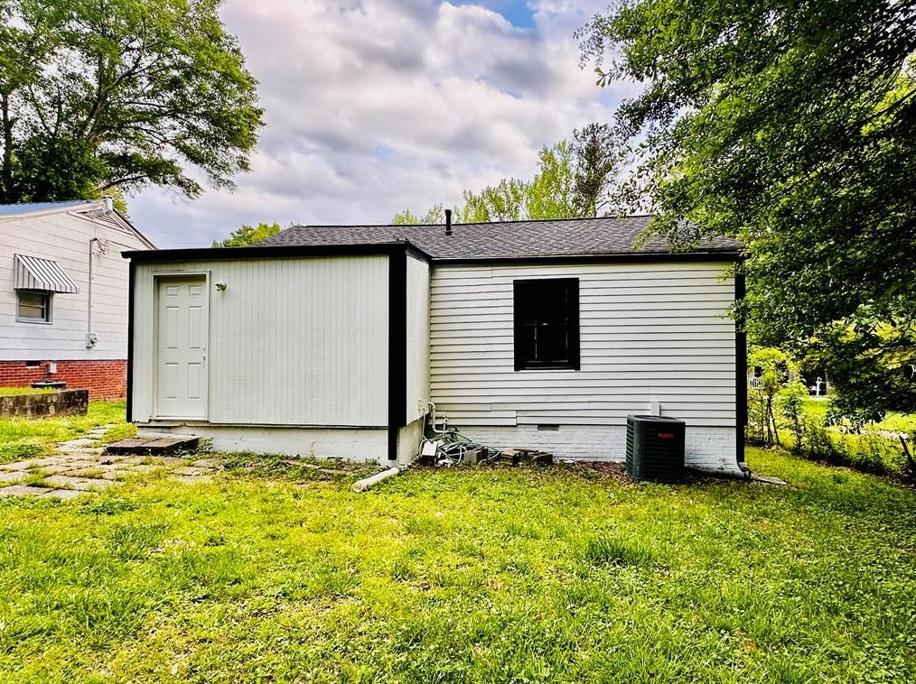 1120 Mable St, Mableton, GA 30126-2126