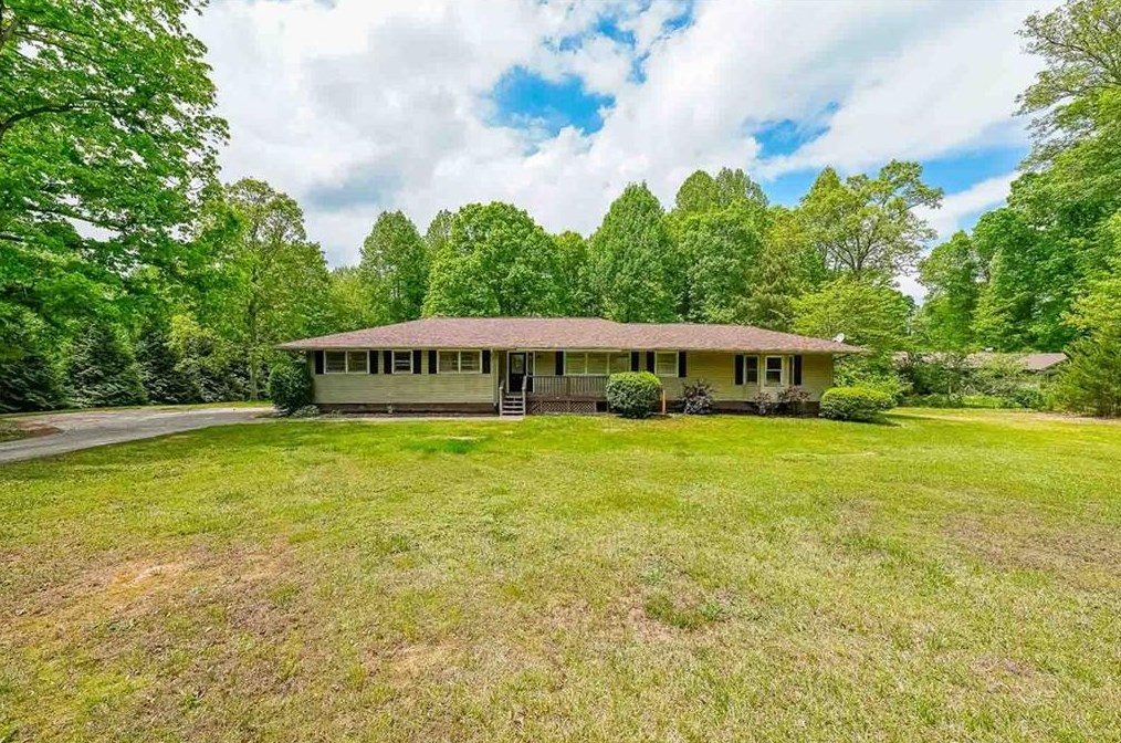 4880 Patterson Ln, Gainesville, GA 30506