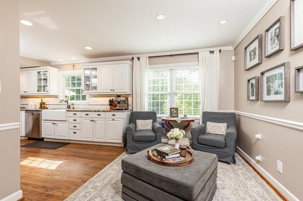 1577 Riderwood Ct, Decatur GA  30033-1505 exterior