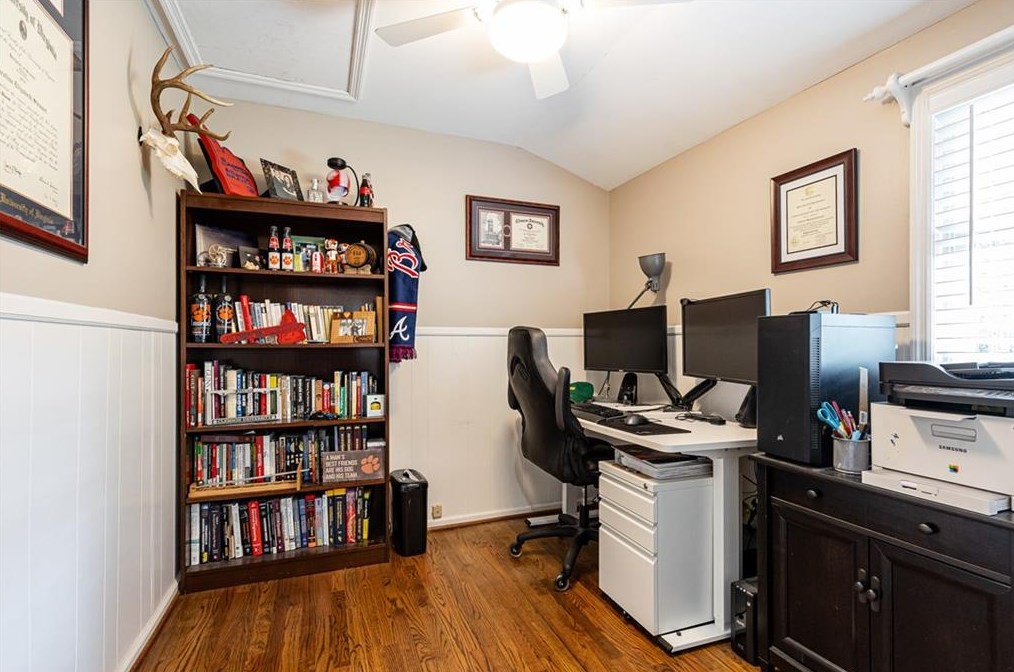 1577 Riderwood Ct, Decatur GA  30033-1505 exterior