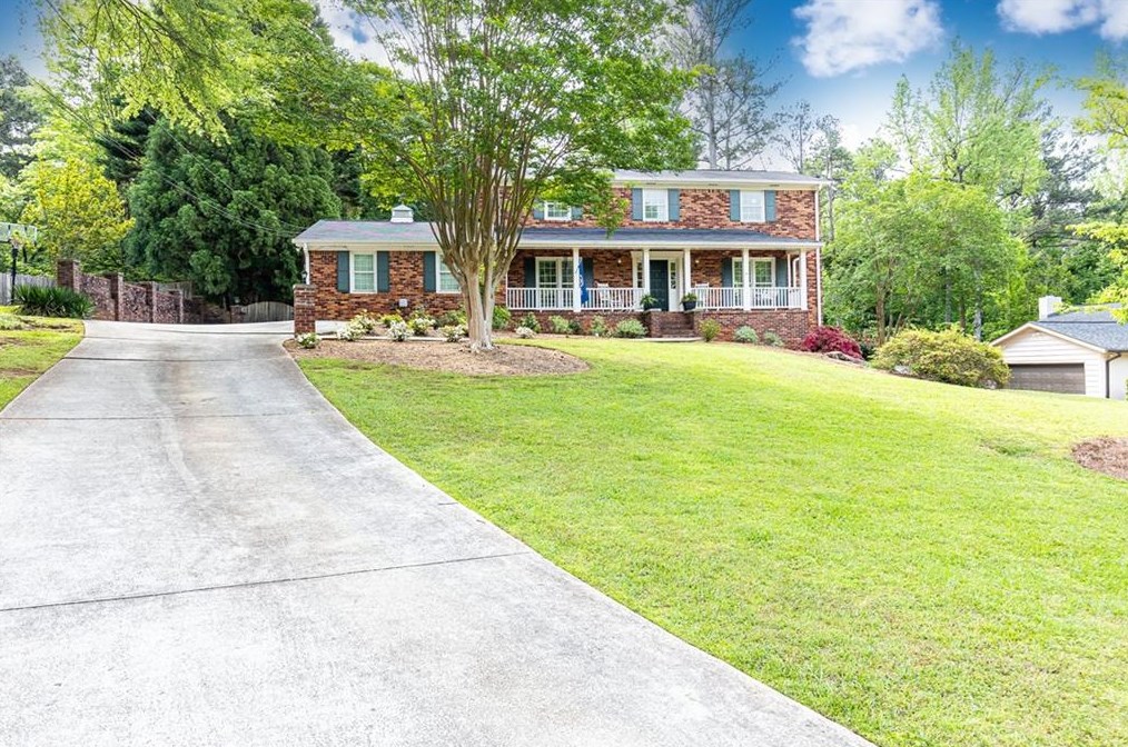1577 Riderwood Ct, Decatur, GA 30033-1505