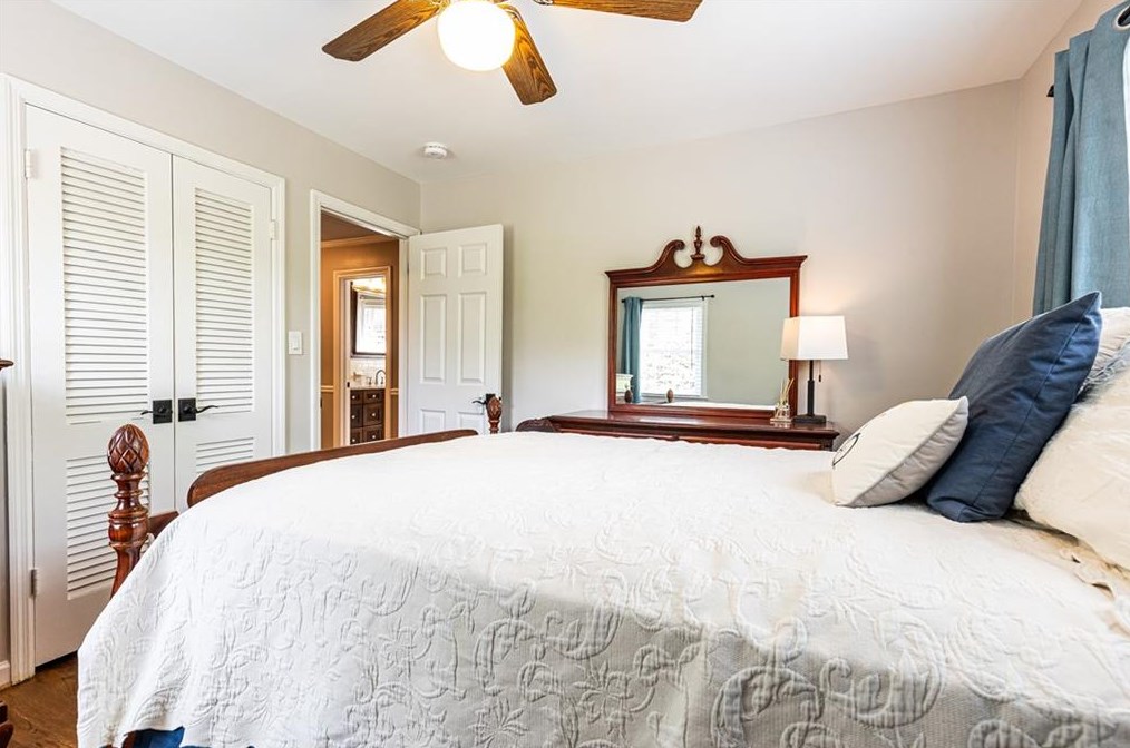 1577 Riderwood Ct, Decatur GA  30033-1505 exterior