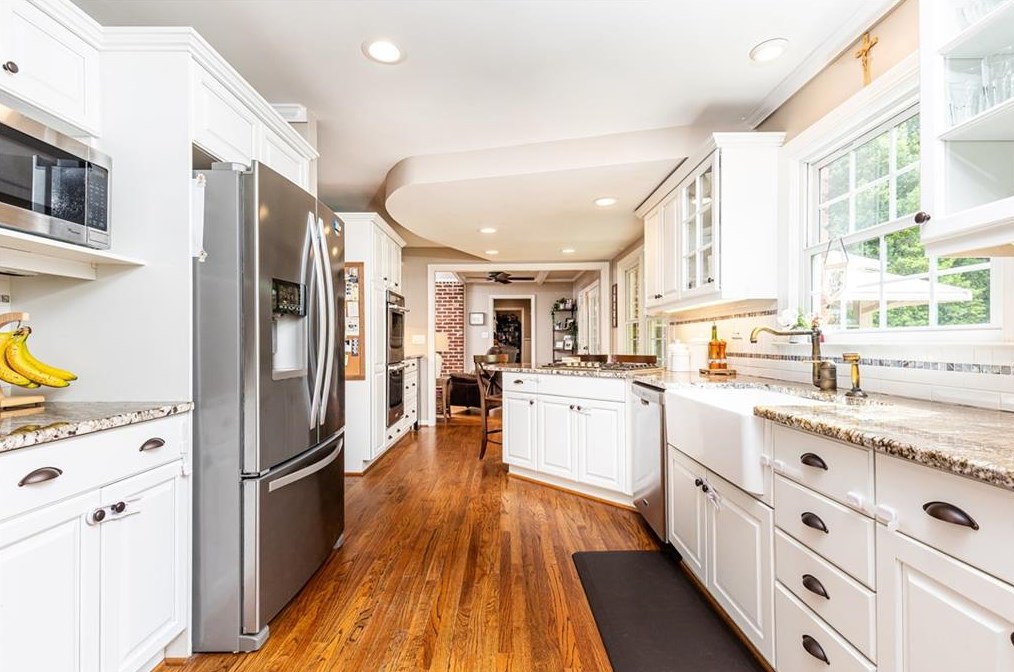 1577 Riderwood Ct, Decatur GA  30033-1505 exterior