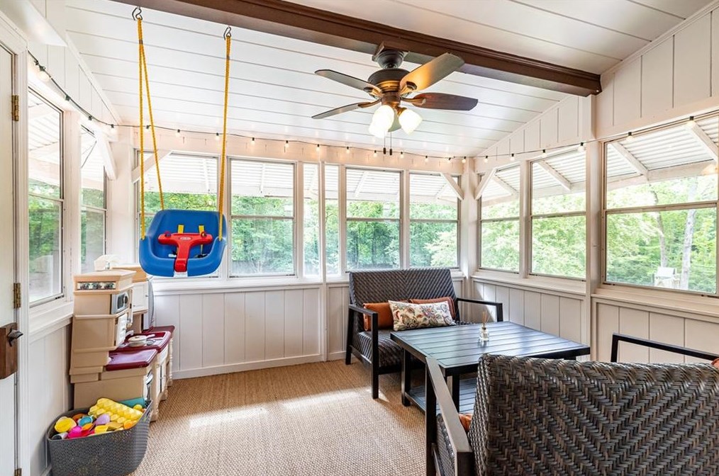 1577 Riderwood Ct, Decatur GA  30033-1505 exterior