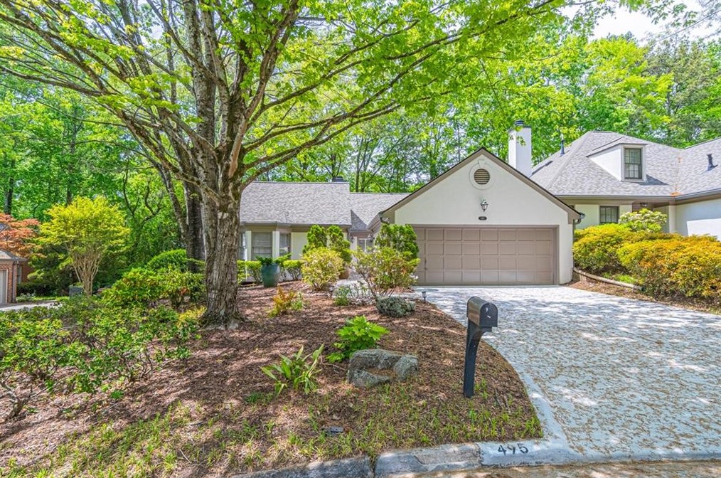 495 Greenlaurel Dr, Atlanta, GA 30342-2082