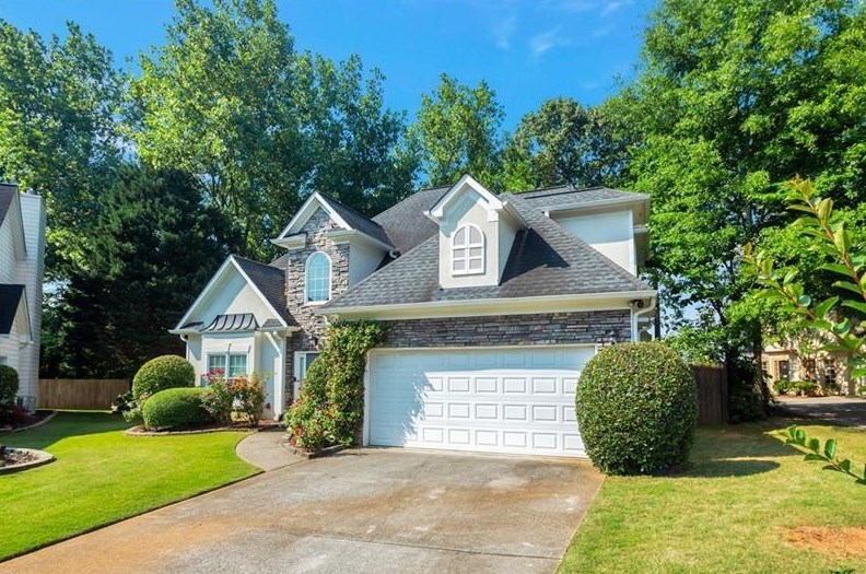 5035 Hampton Bluff Ct, Roswell, GA 30075