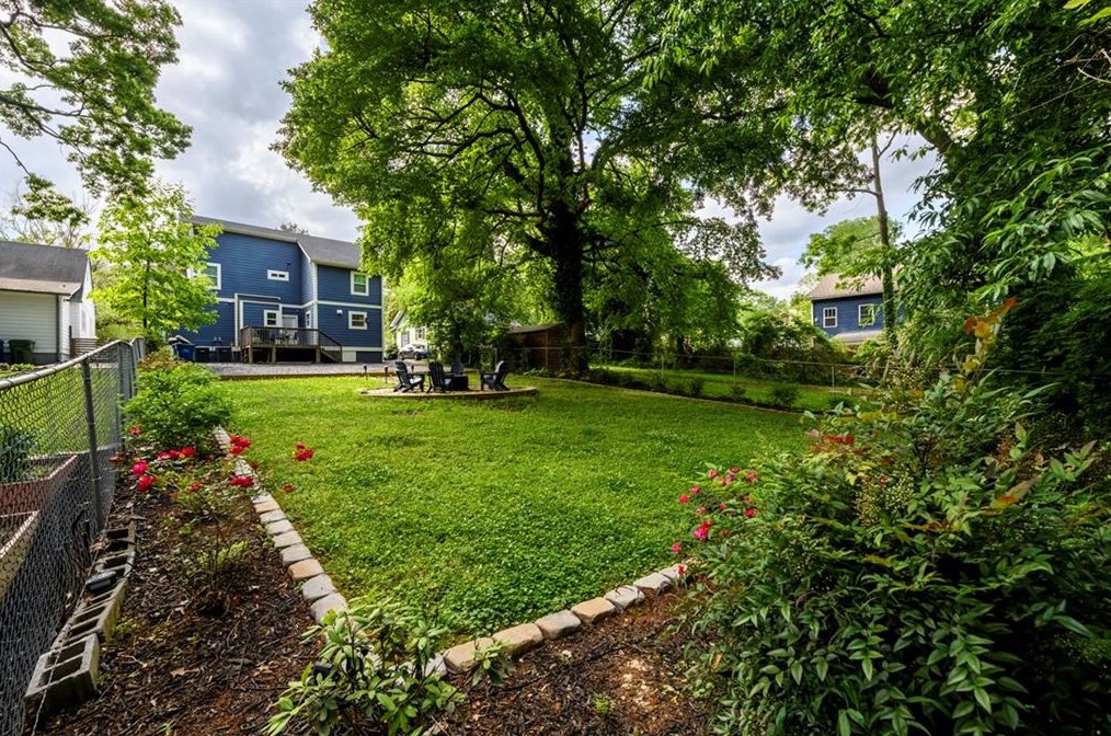 174 Clifton St, Atlanta GA  30317-2032 exterior