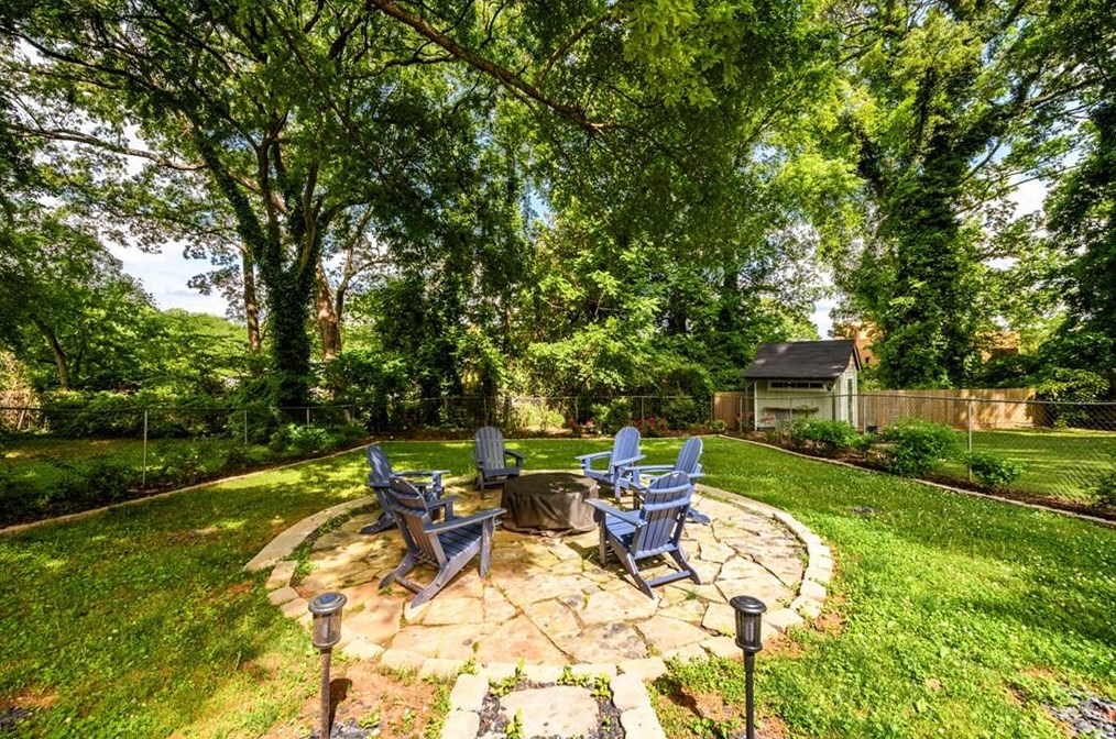174 Clifton St, Atlanta GA  30317-2032 exterior