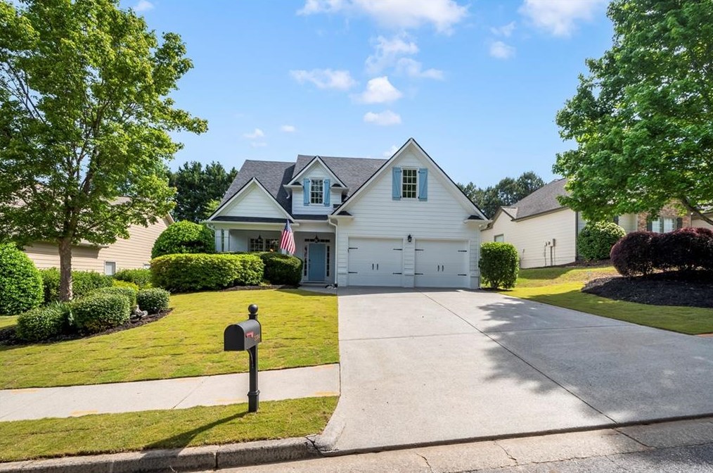 3064 Woodbridge Ln, Holly Springs, GA 30114