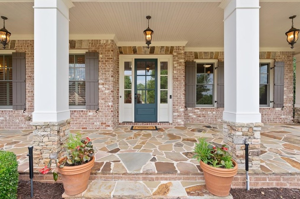 300 Inman Pl, Roswell, GA 30075-6853