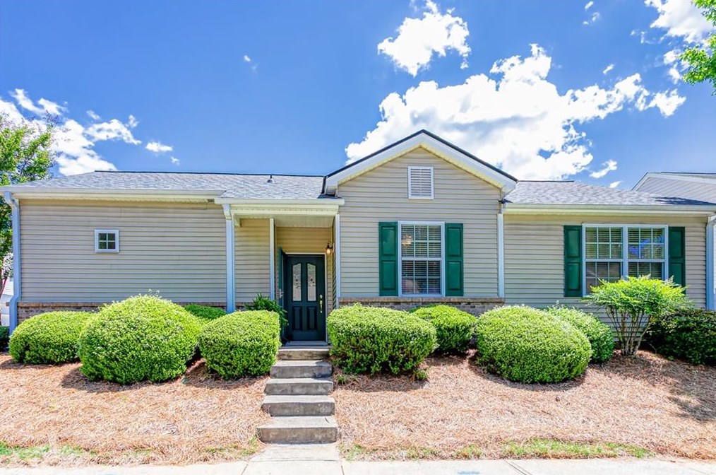 225 Hiawassee Dr, Holly Springs, GA 30188-7839