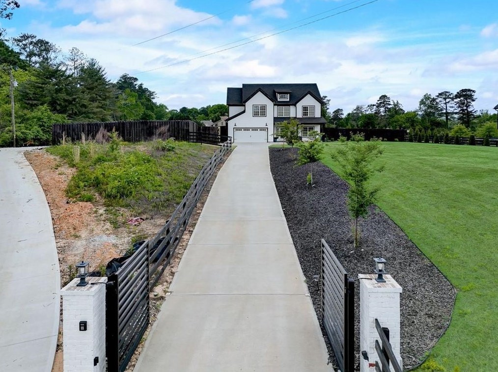 3273 Lenora Church Rd, Lithonia GA  30039-4804 exterior