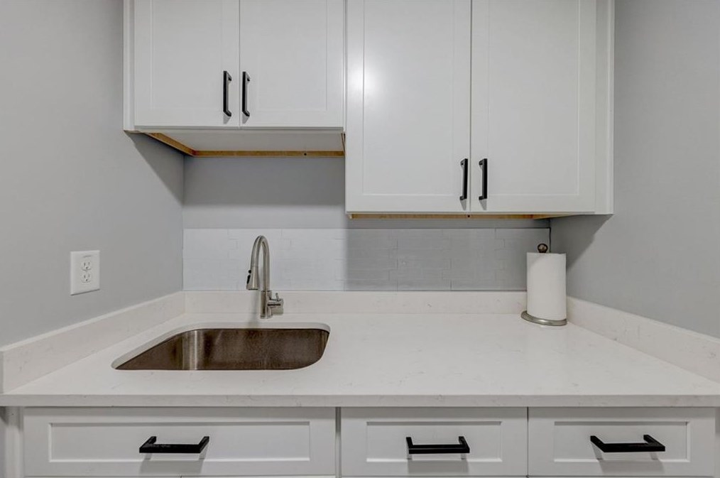 3273 Lenora Church Rd, Lithonia GA  30039-4804 exterior