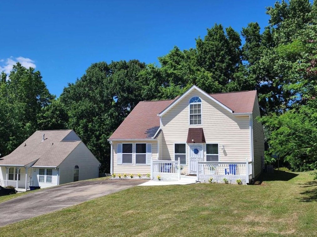 2401 Iron Horse Dr, Douglasville, GA 30135-1387