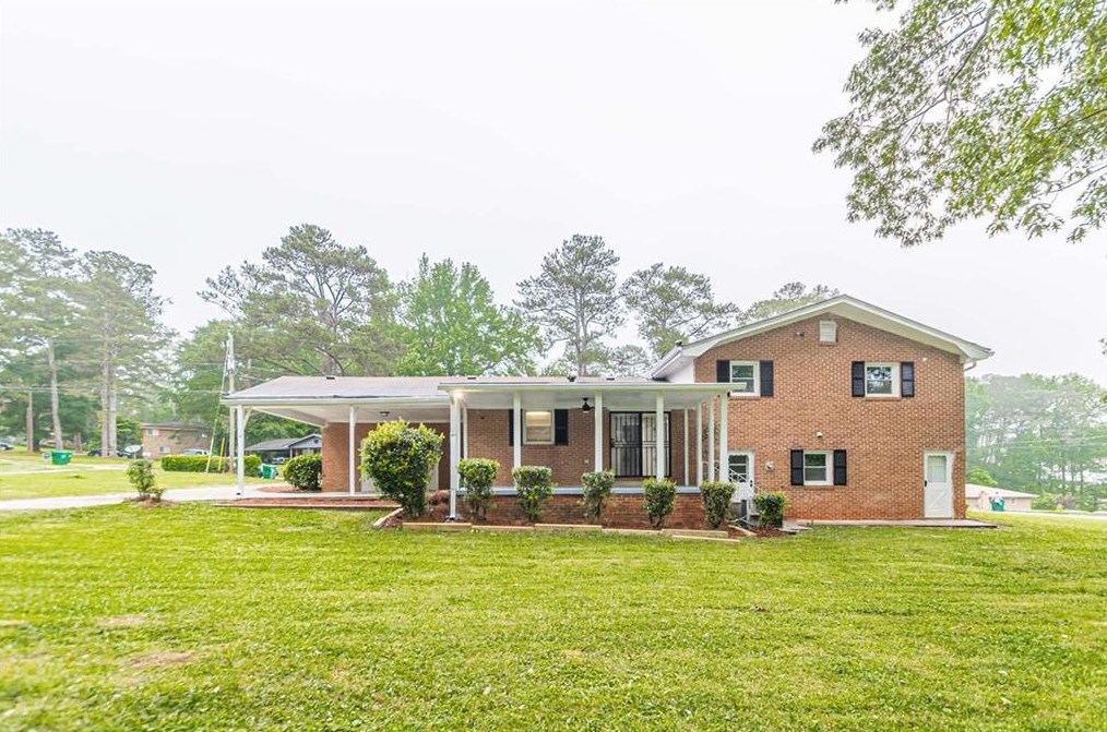 2749 Neptune Pl, Decatur GA  30034-1816 exterior