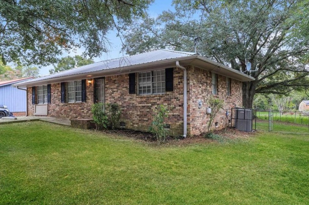 55 Jim Dr, Euharlee, GA 30120-7822