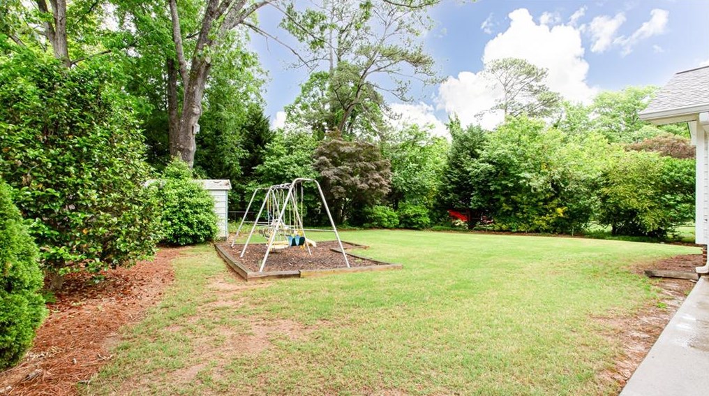 3902 Faronview Rd, Atlanta GA  30340-4607 exterior