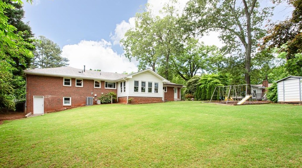 3902 Faronview Rd, Atlanta GA  30340-4607 exterior