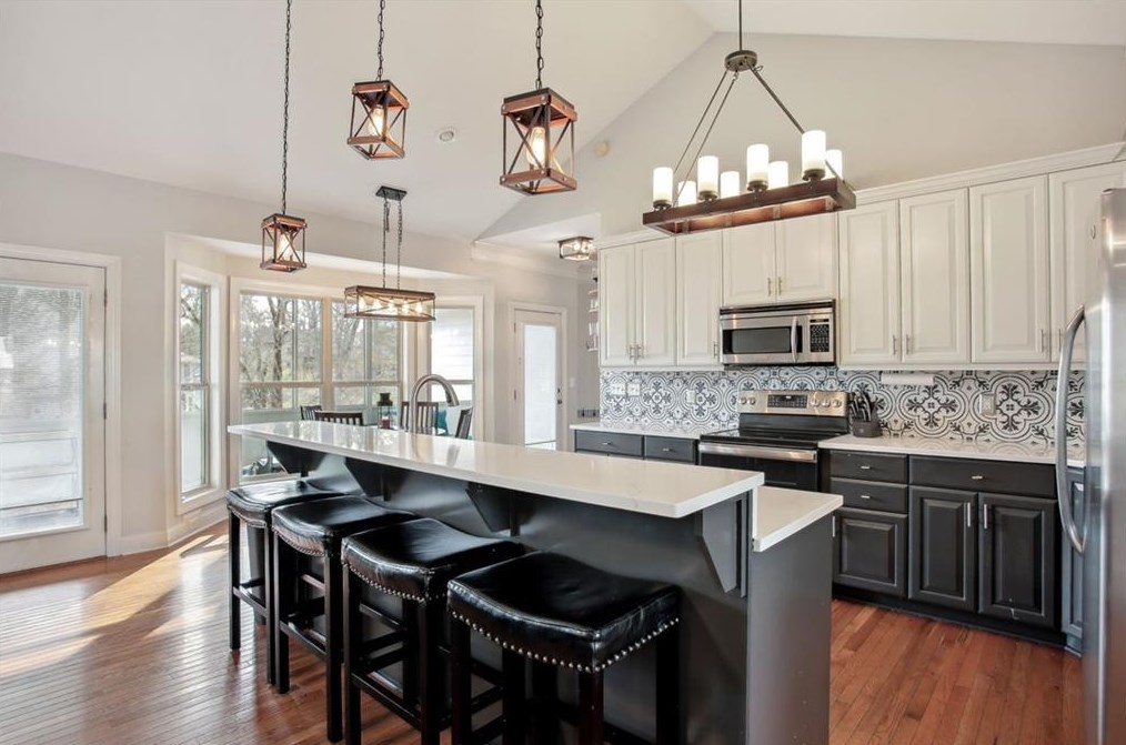 3928 Fieldstone Dr, Gainesville GA  30506-2240 exterior