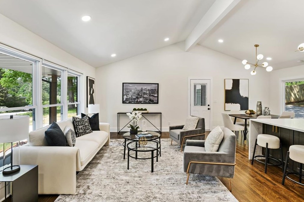 2010 Yucca Dr, Decatur GA  30032-5837 exterior