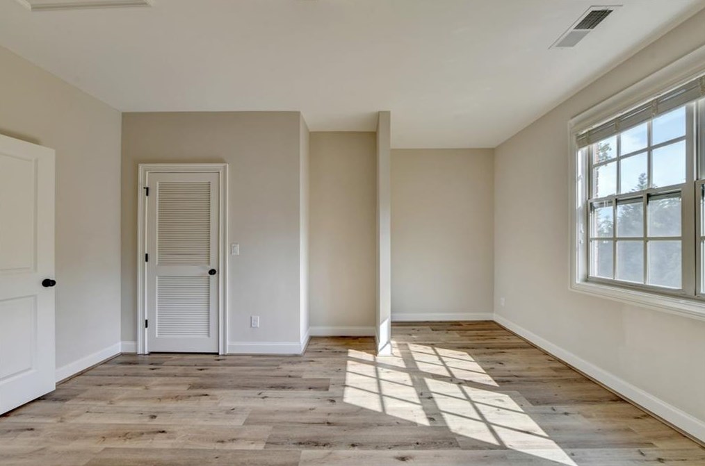 2410 Gracehaven Way, Lawrenceville GA 30043-4944 exterior