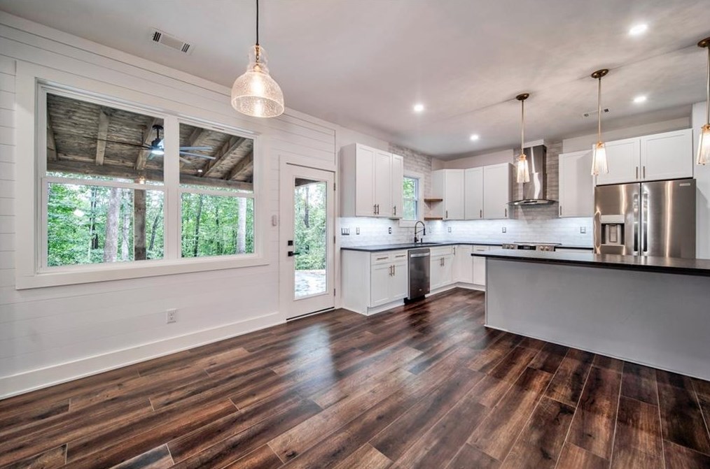 3267 Cooper Brg Rd, Gainesville GA 30507-8815 exterior