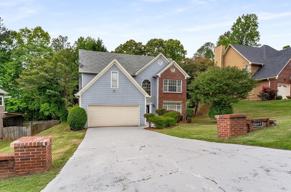 4009 River Mist Ct, Lithonia, GA 30038