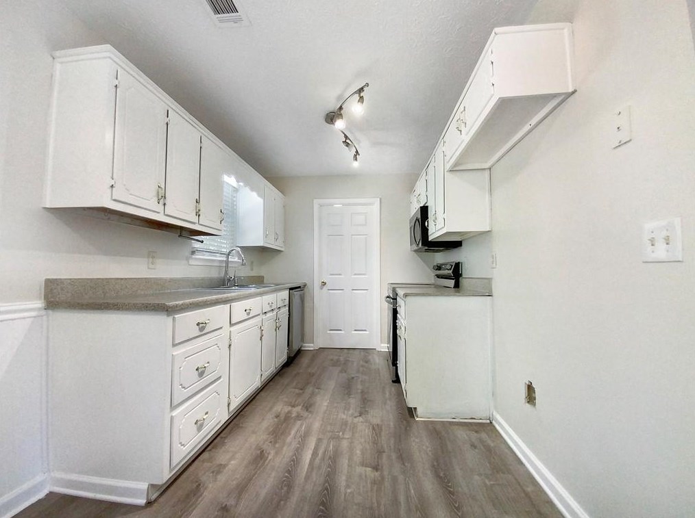 65 Colby Ct, Dallas, GA 30157-7847