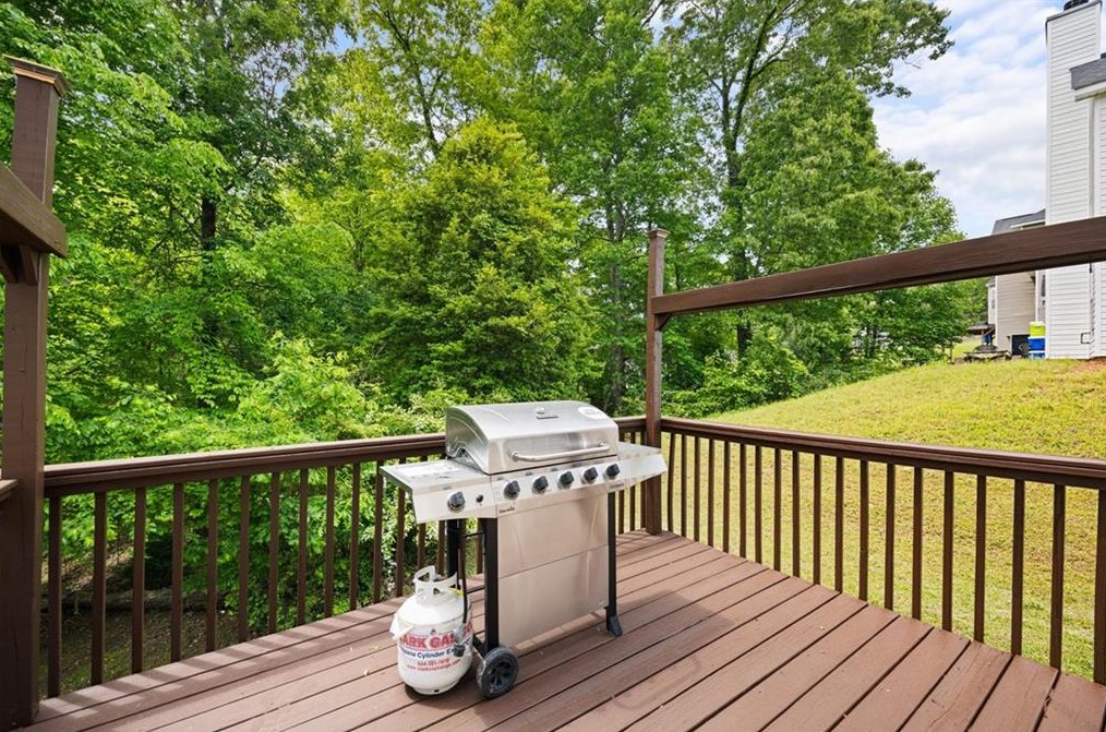 3299 Winds Trl, Douglasville GA  30135-8205 exterior