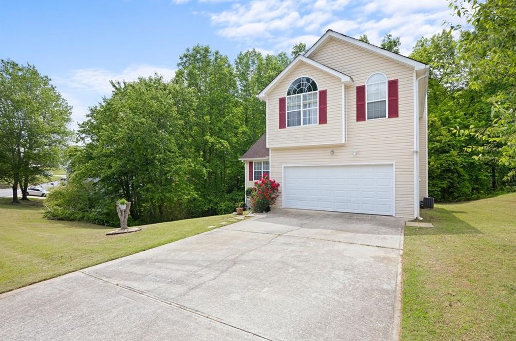 3299 Winds Trl, Douglasville GA  30135-8205 exterior