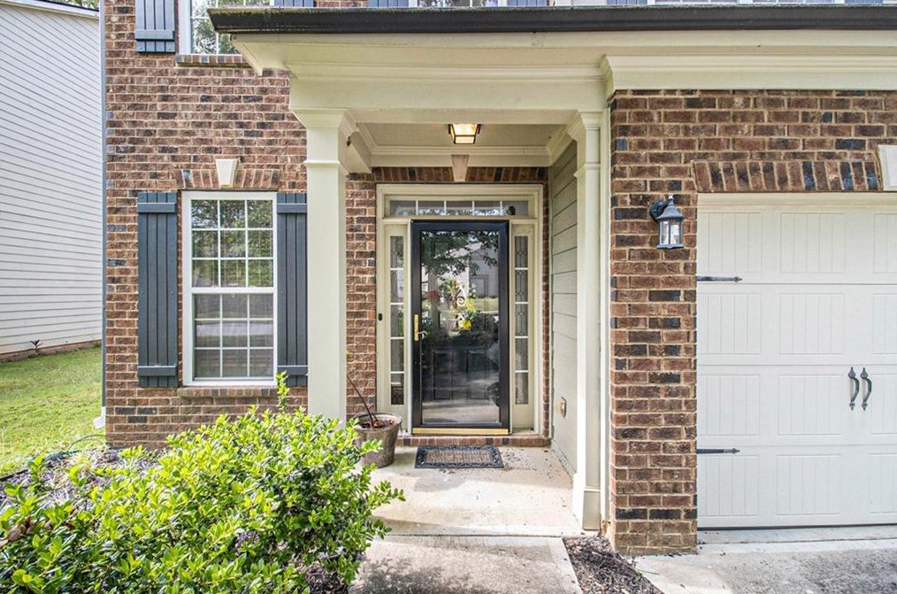 3789 Hempstead Way, Atlanta GA  30331-5268 exterior
