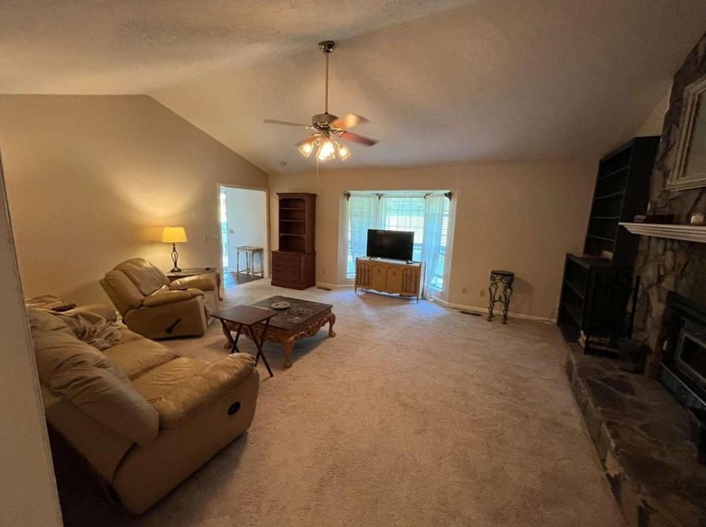 17 Bennington Dr, Rome GA  30165-8850 exterior