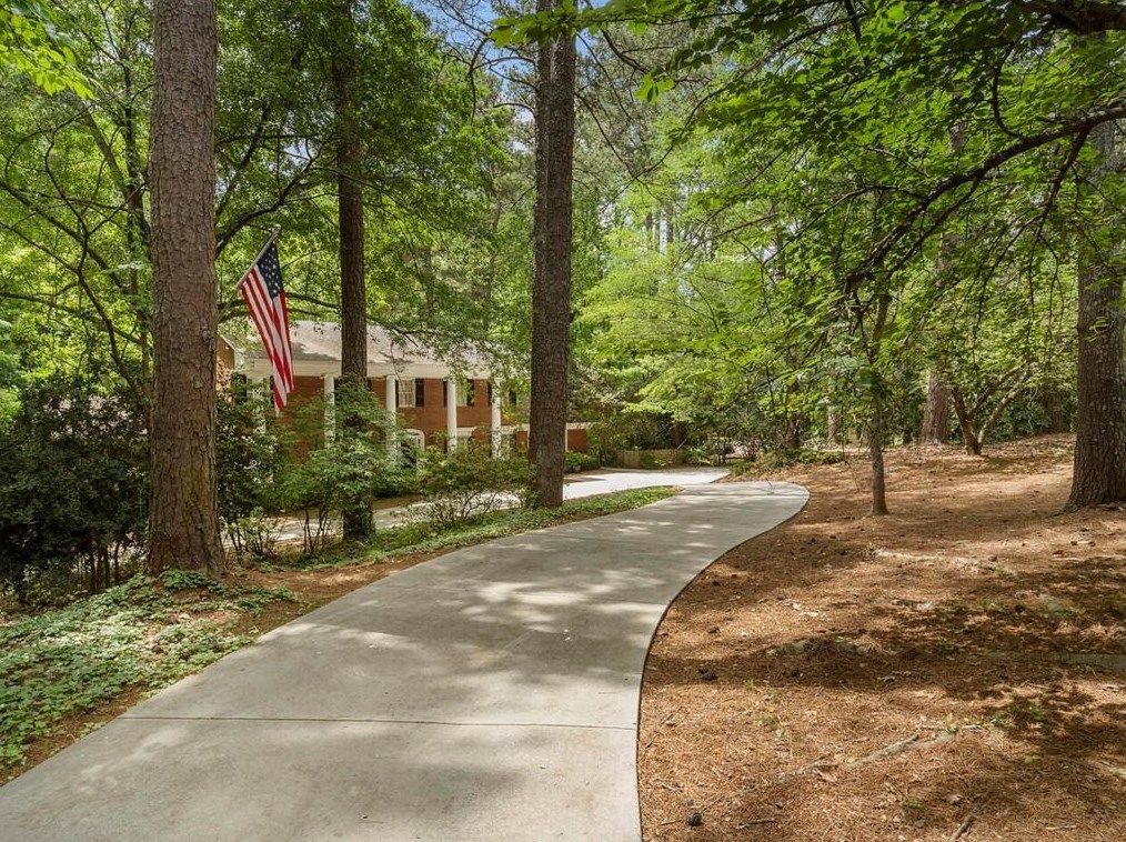 5230 Northside Dr Nw, Atlanta, GA 30327