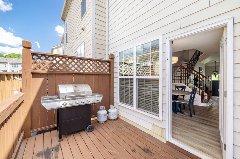 4850 Seldon Way, Smyrna GA  30080-9266 exterior