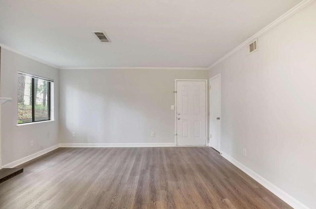 4003 Wingate Way, Atlanta GA  30350-4970 exterior