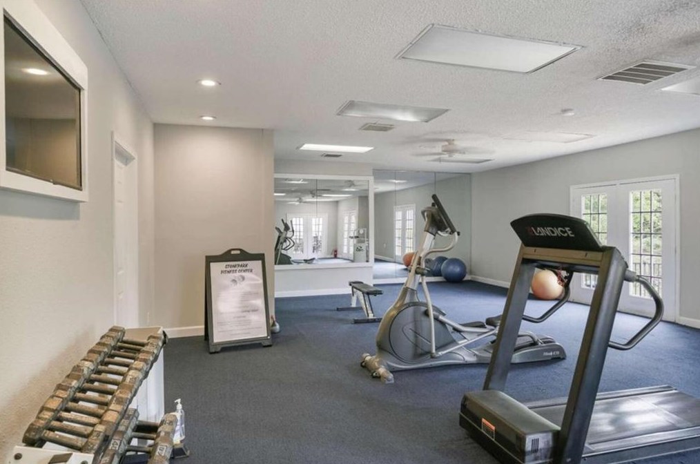 4003 Wingate Way, Atlanta GA  30350-4970 exterior