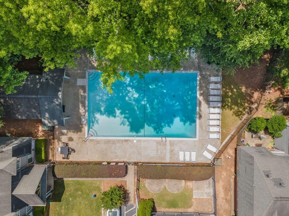 155 Rondak Cir, Smyrna GA  30080-4593 exterior